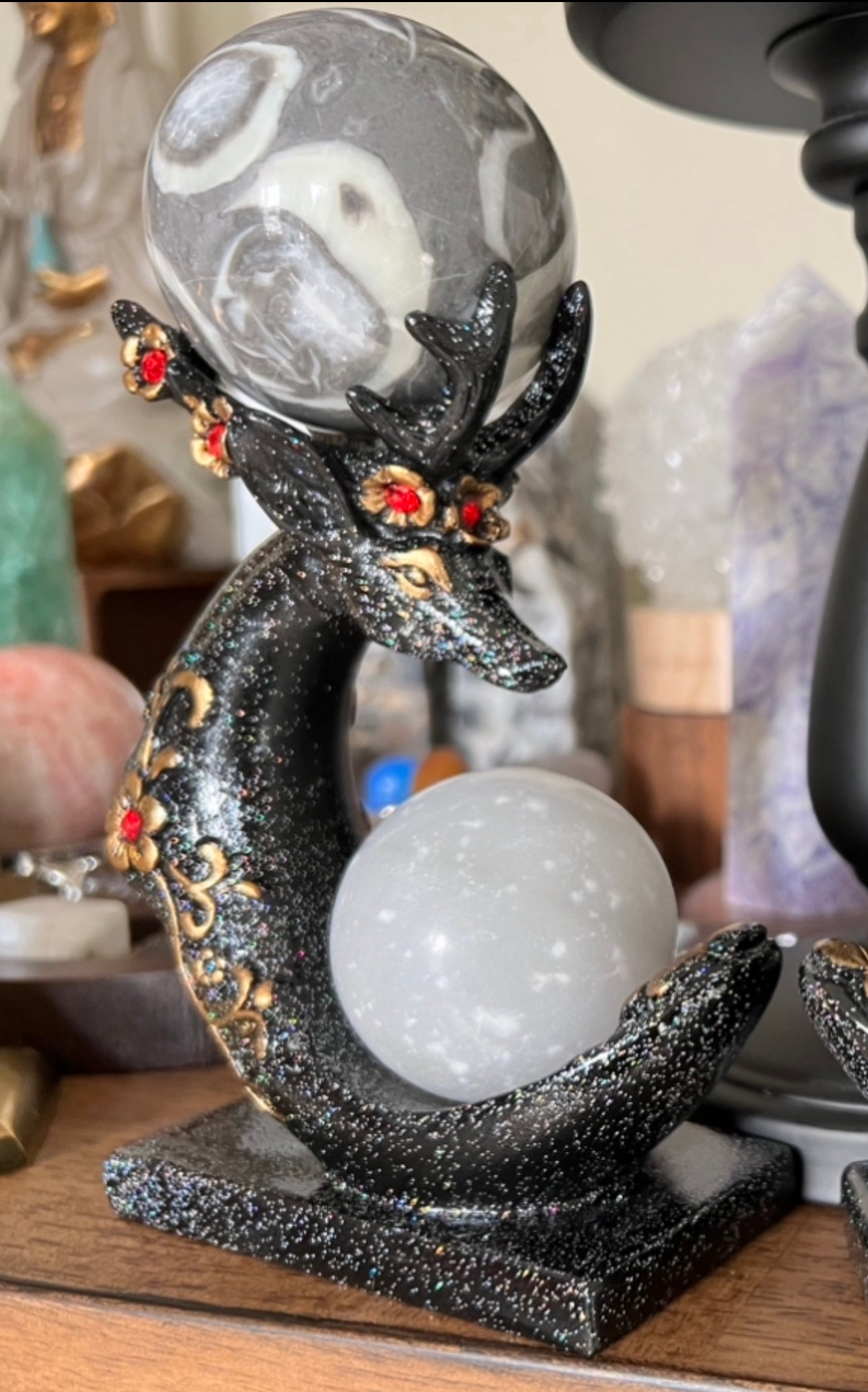 Deer Double Sphere Holder