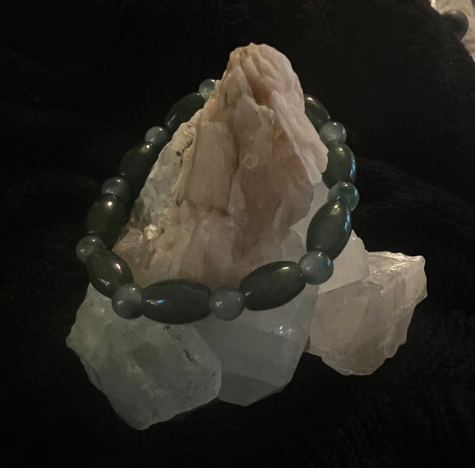 Green Chalcedony Specialty Bracelet